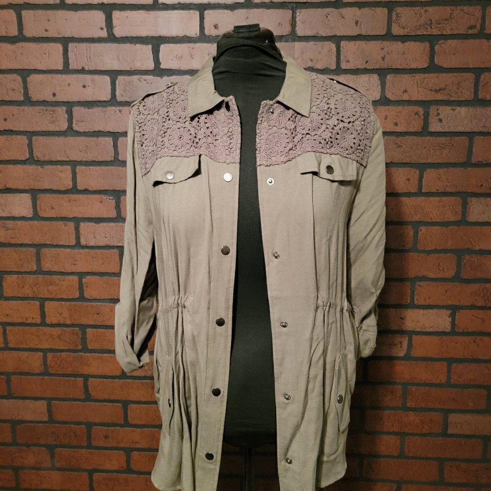 Versona Army Green snap front jacket with crochet lace detail, drawstring waist